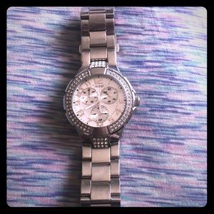 Guess women’s watch G12557L